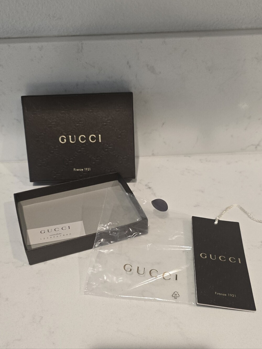 Authentic Gucci Gift Box & Tag Empty  5.5 x 4 x 0.875 - Picture 3 of 7